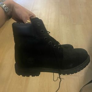 black tims